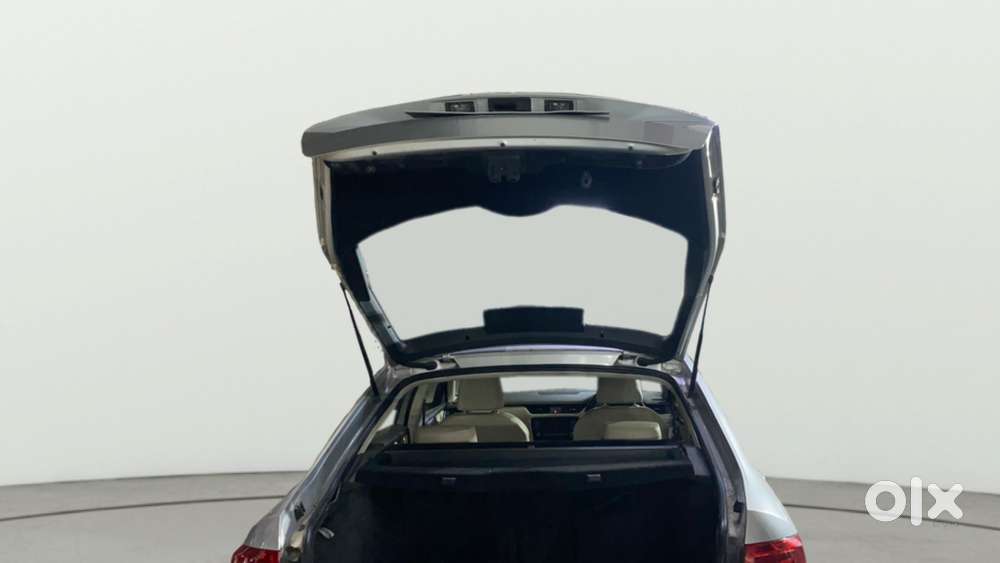 Skoda Octavia 1.8 Tsi Style Plus At, 2016, Petrol