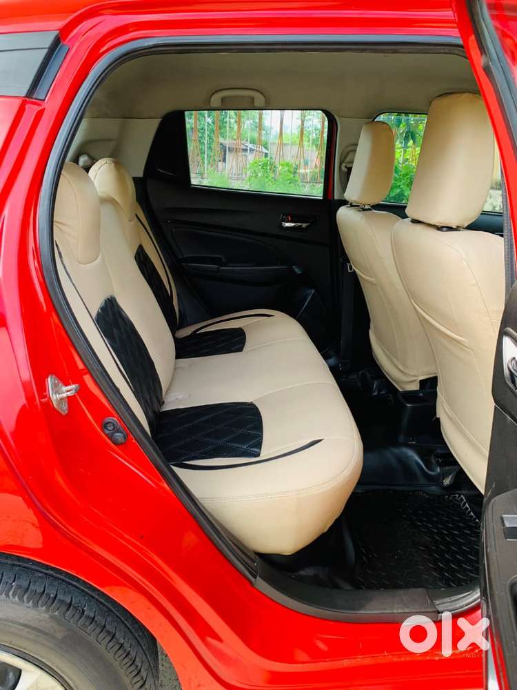 Maruti Suzuki Swift Vxi + Manual, 2018, Petrol
