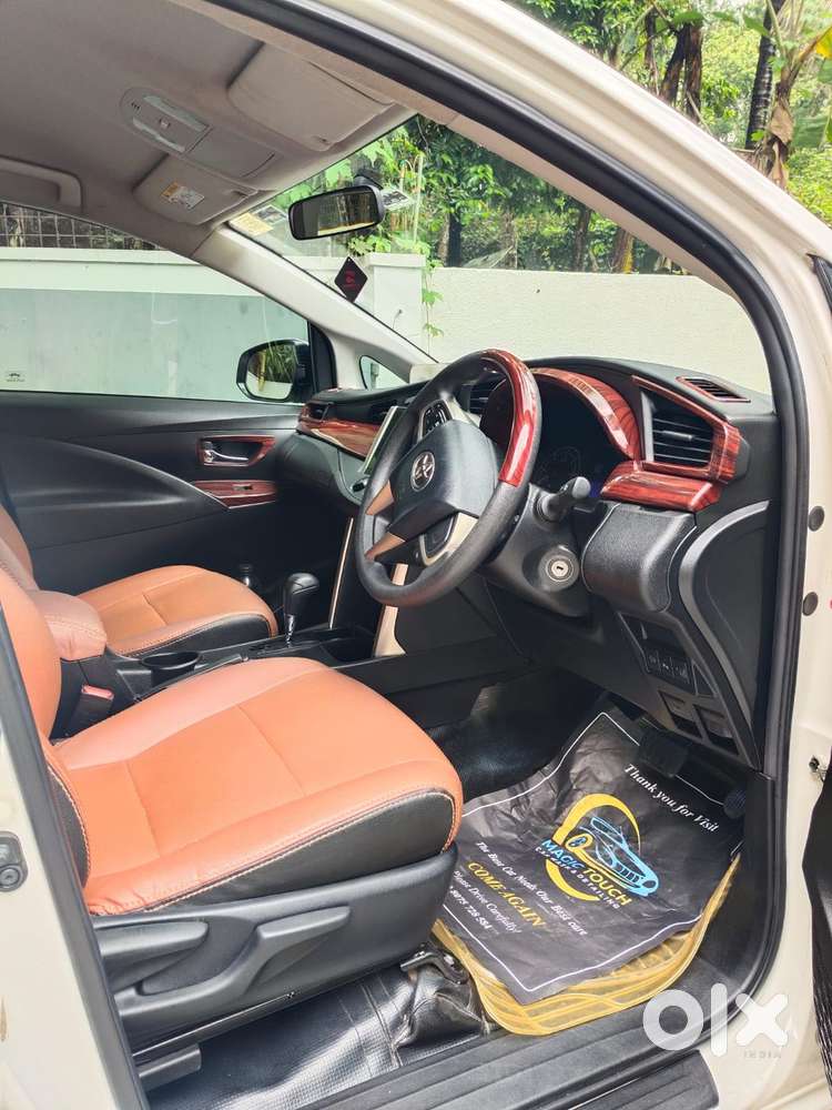 Toyota Innova Crysta [2020-ongoing] 2.4 Gx 7 Str, 2020, Diesel