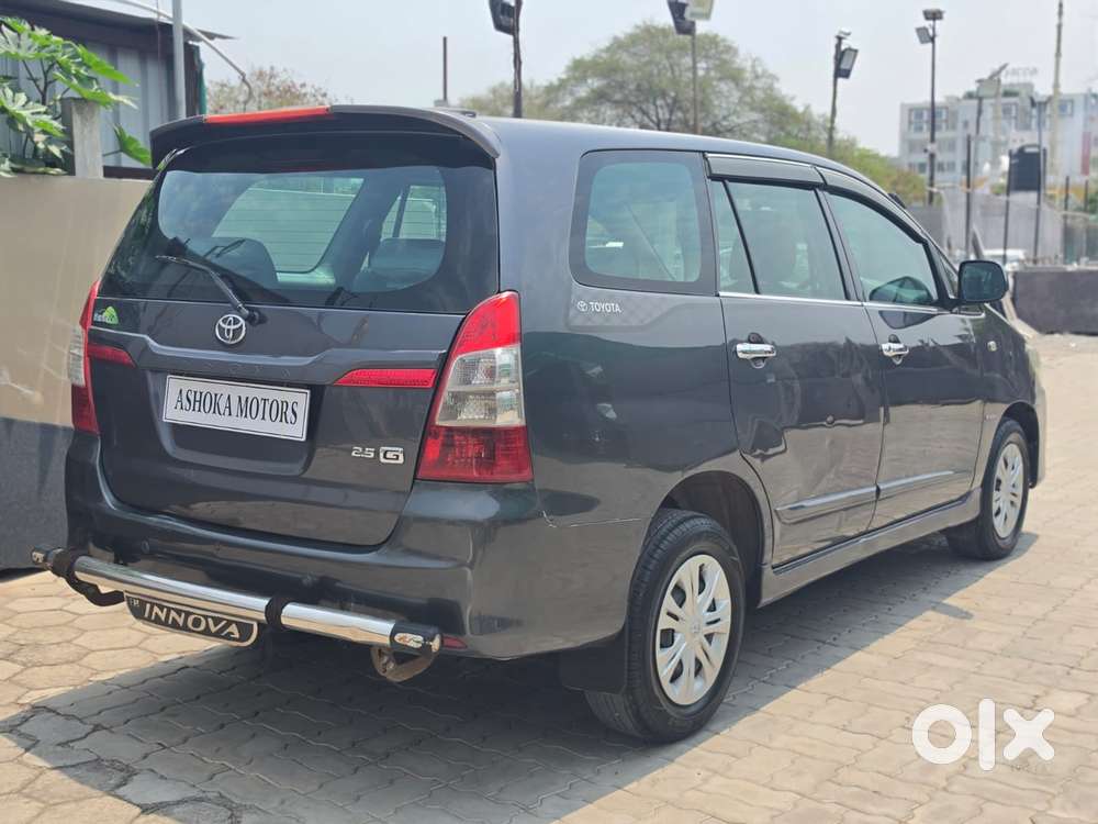 Toyota Innova 2.5 G (diesel) 8 Seater, 2015, Diesel