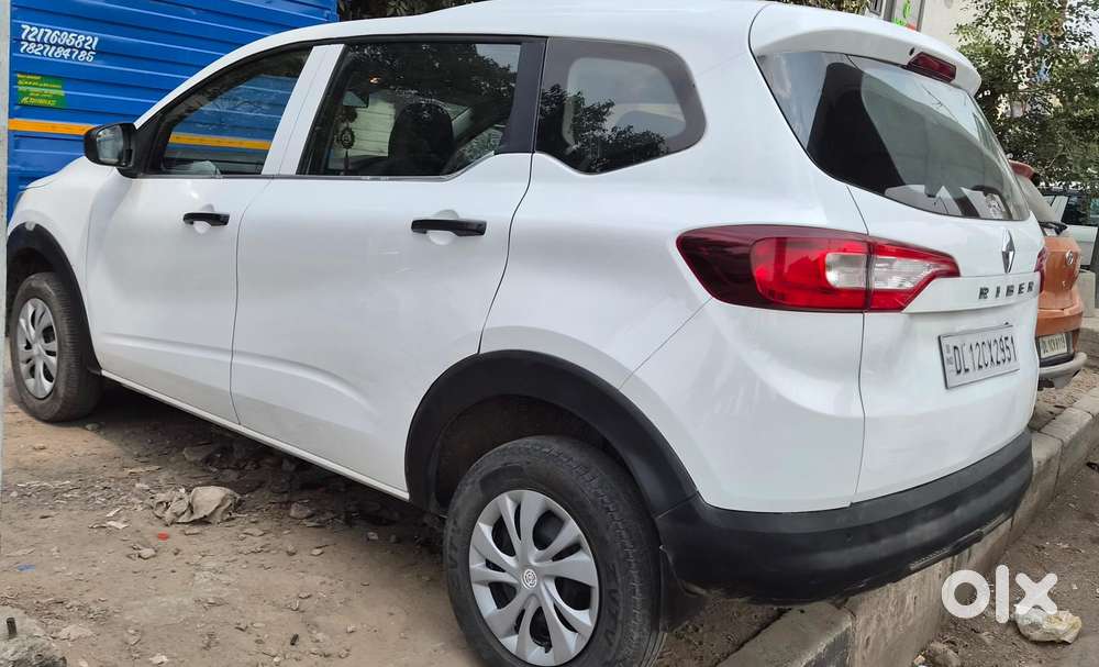 Renault Triber Techno Mt, 2023, Petrol