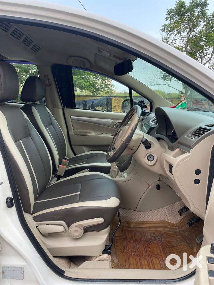 Maruti Suzuki Ertiga 2012-2015 Zxi, 2012, Petrol