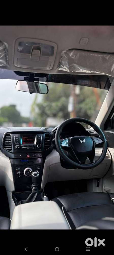 Mahindra Xuv300, 2023, Petrol