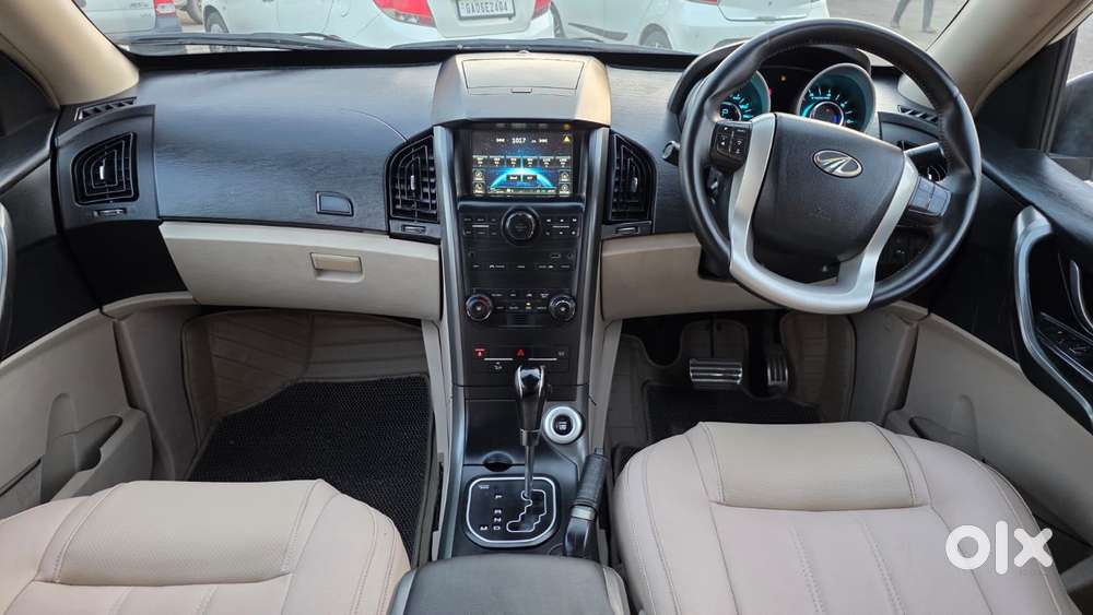 Mahindra Xuv500 At W10 Fwd, 2016, Diesel