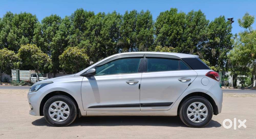 Hyundai Elite I20 Sportz 1.2, 2017, Cng & Hybrids