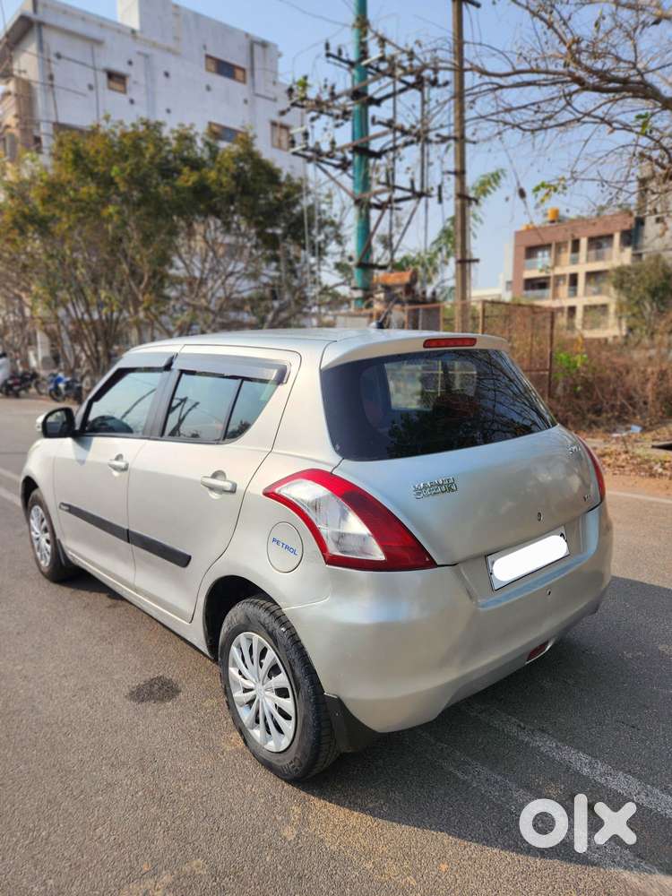 Maruti Suzuki Swift VXI with ABS, 2015, Petrol