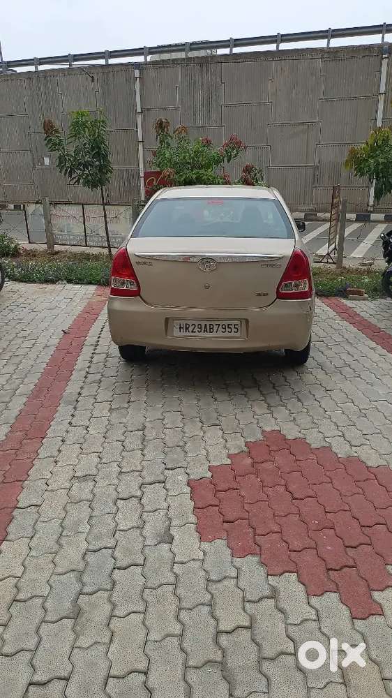 Toyota Etios [2010-2012] 2012