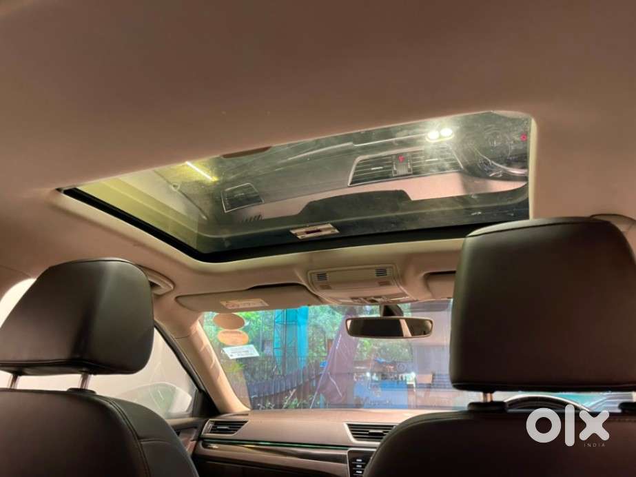 Skoda Superb 2.0 L&k Tsi At, 2019, Petrol