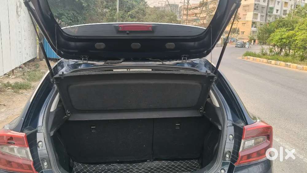 Very Good Maintained, Complete Showroom Track.95%tyres,less Driven.