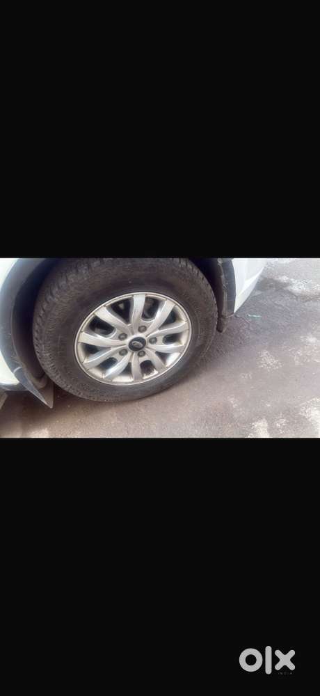 Mahindra Xuv500 2019 Diesel Well Maintained