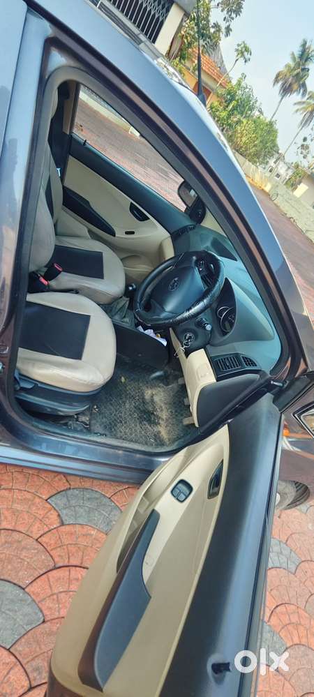 Hyundai Eon Magna +, 2015, Petrol