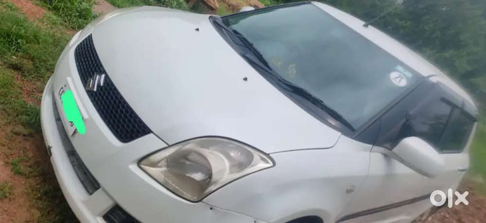 Maruti Suzuki Swift 2011 Petrol