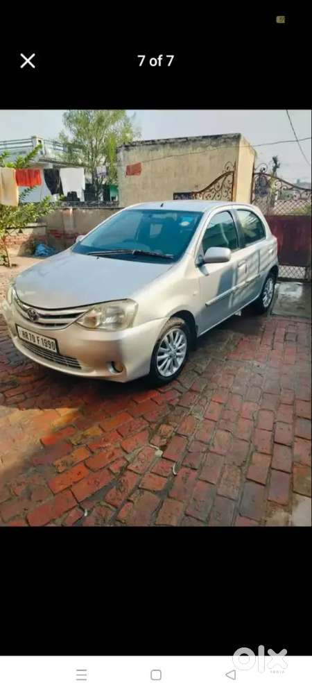 Toyota Etios Liva 2012 Petrol 76000 Km Driven