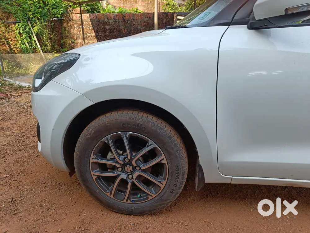 Maruti Swift Zxi +amt (pearl Arctic White)