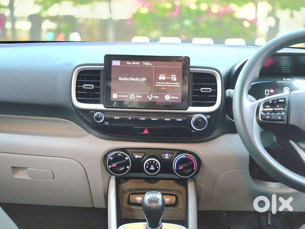 Hyundai Venue 1.2 S (o), 2025, Petrol