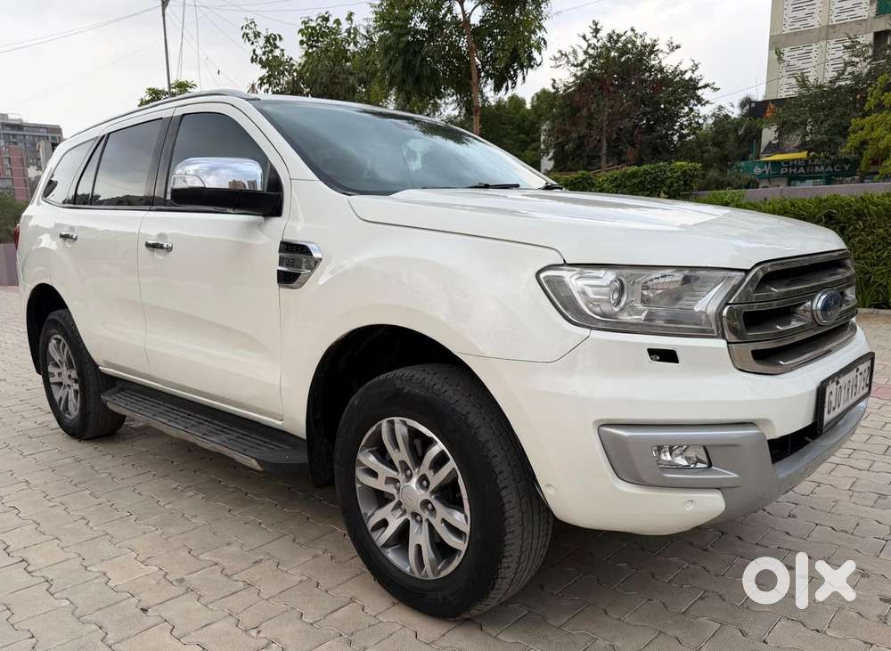 Ford Endeavour 3.2 Titanium At 4x4, 2016, Diesel