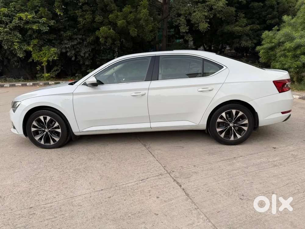 Skoda Superb 2.0 L&k Tsi At, 2020, Petrol