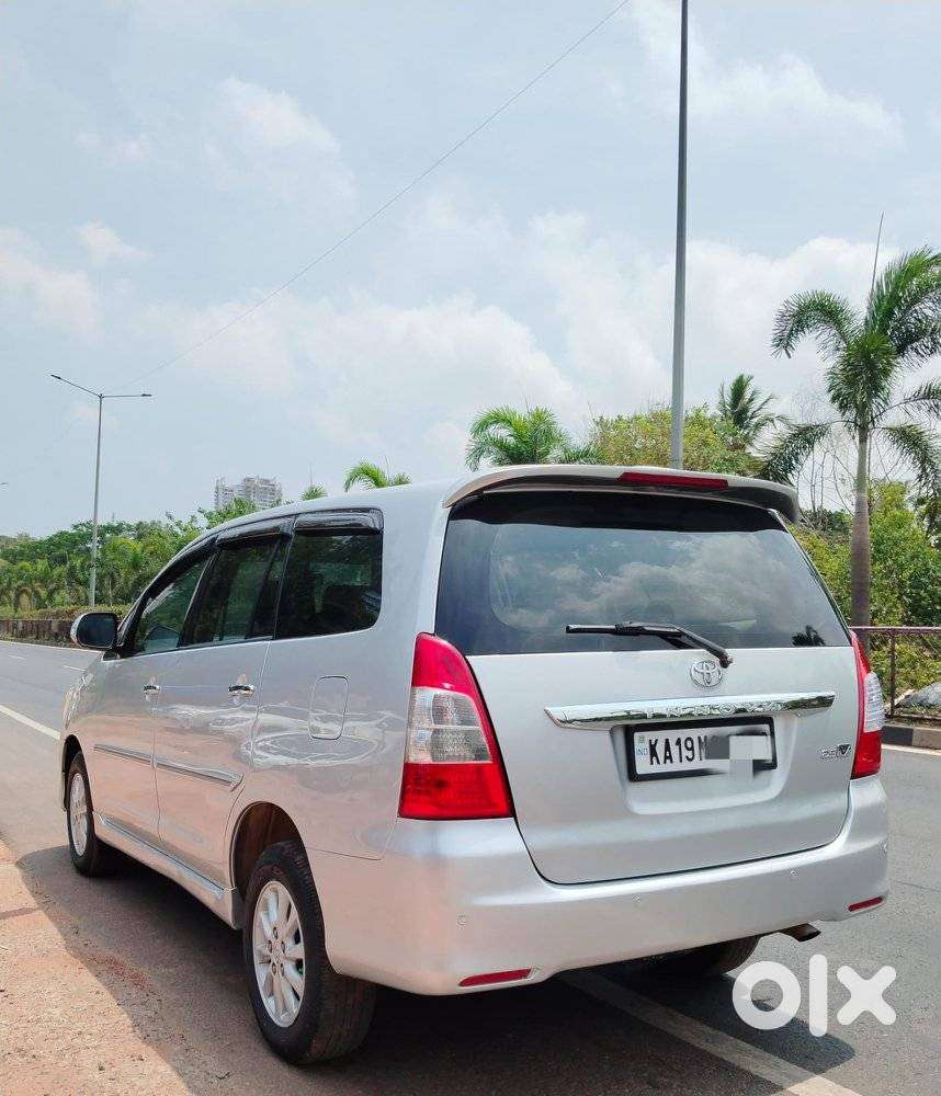 Toyota Innova 2.5 V 7 Str, 2012, Diesel