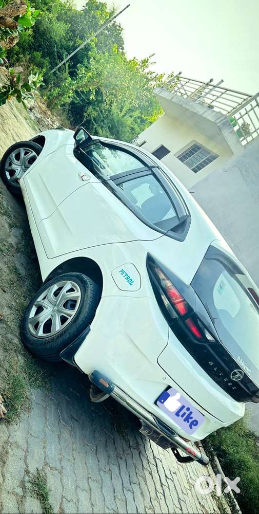 Tata Altroz 2021 Petrol 60000 Km Driven