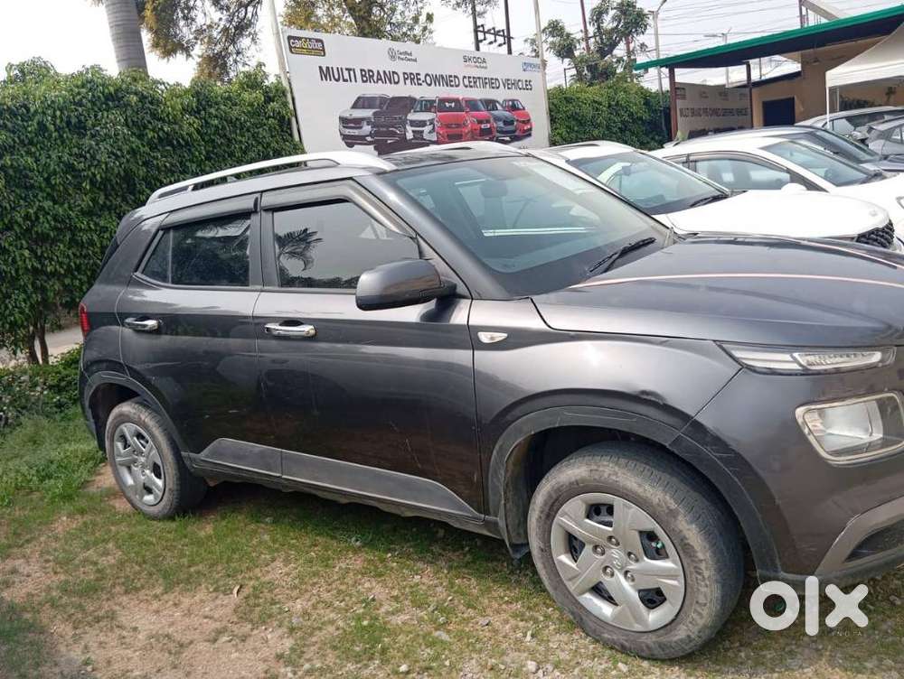 Hyundai Venue 1.2 S Plus, 2021, Petrol