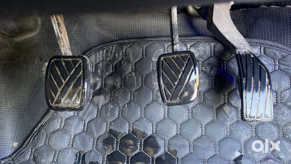 Maruti Suzuki Swift 1.2 Lxi (o), 2016, Petrol