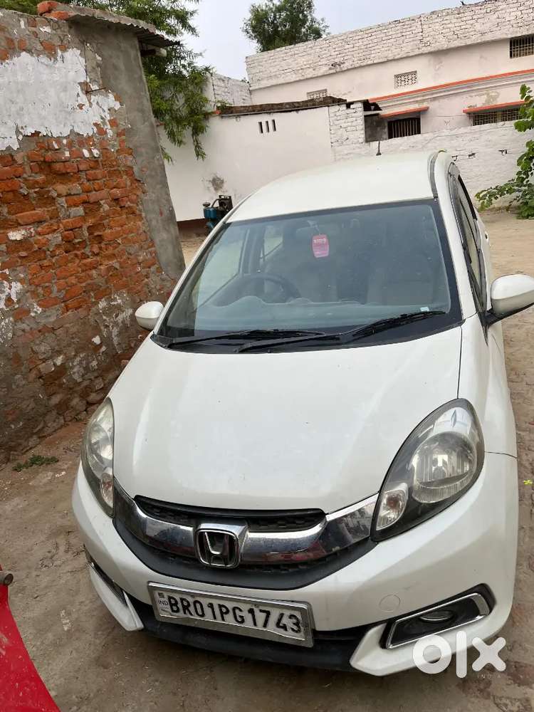 Honda Mobilio 2015 Diesel Well Maintained.