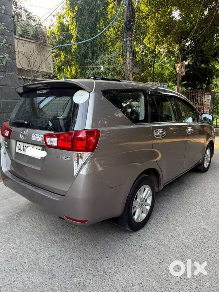 Toyota Innova Crysta 2.8z Automatic, 2017, Diesel