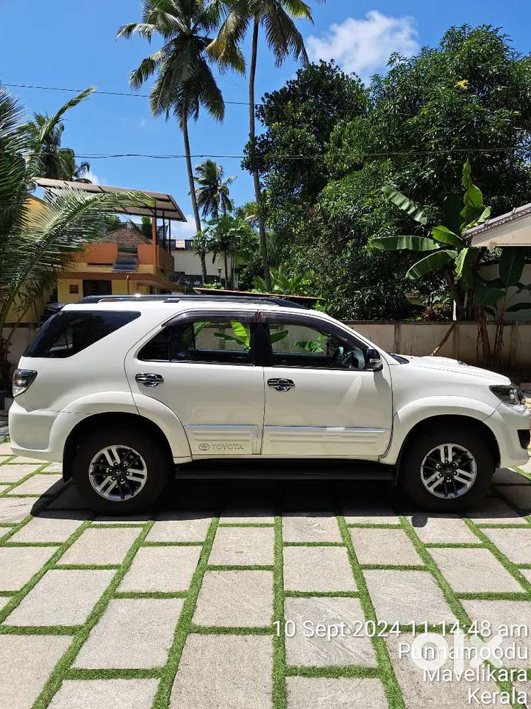 Toyota Fortuner 2014