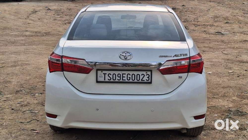 Toyota Corolla Altis 2010-2013 G, 2014, Petrol