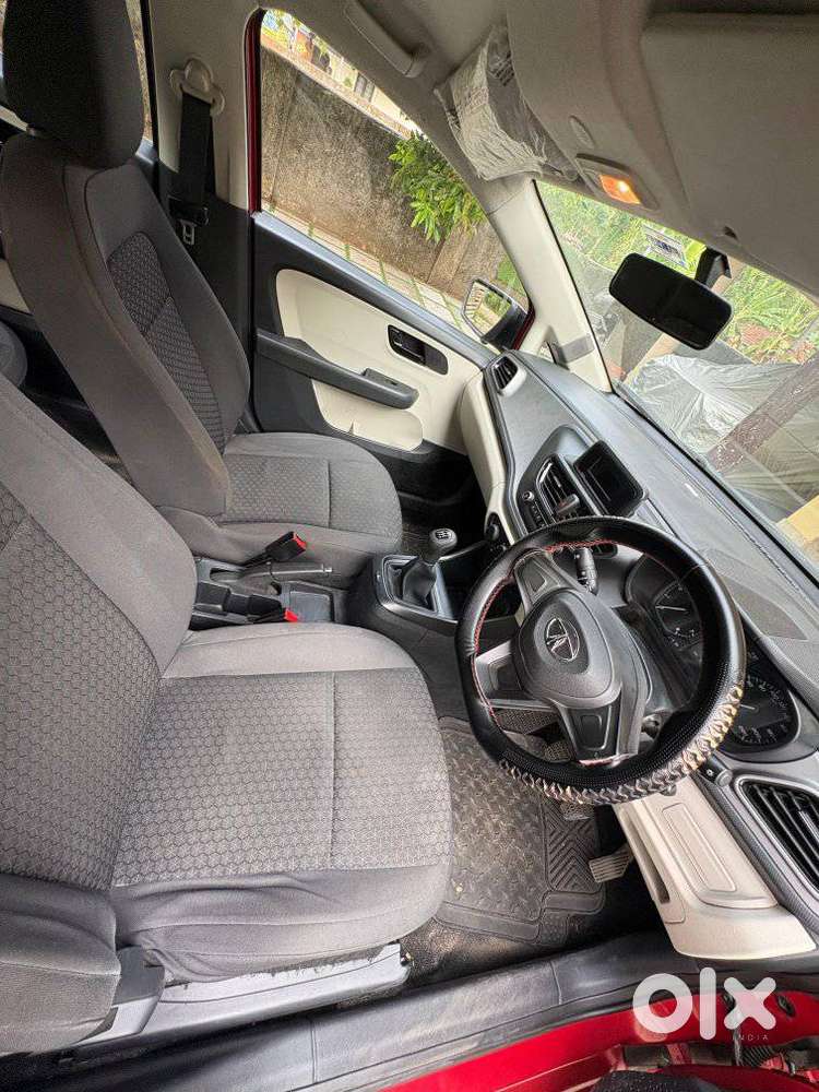 Tata Altroz 1.2 Xm, 2021, Petrol