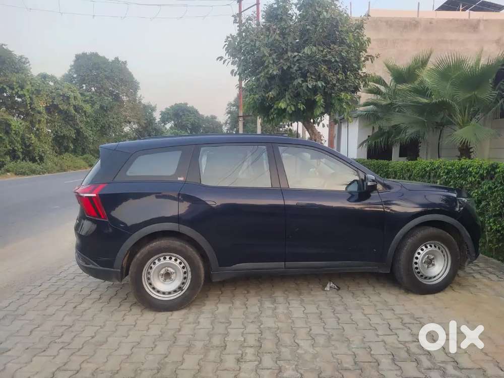 Mahindra Xuv700 Diesel 2023