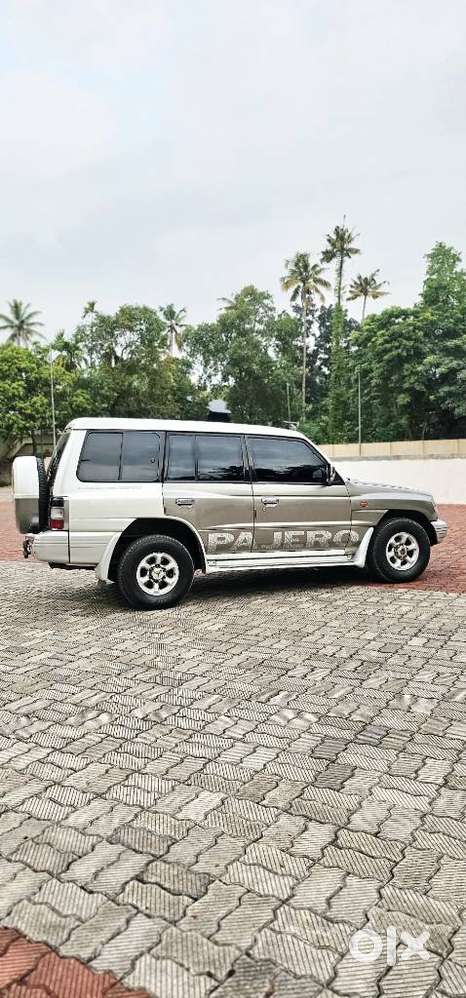 Mitsubishi Pajero Sport 2.5 Manual, 2011, Diesel