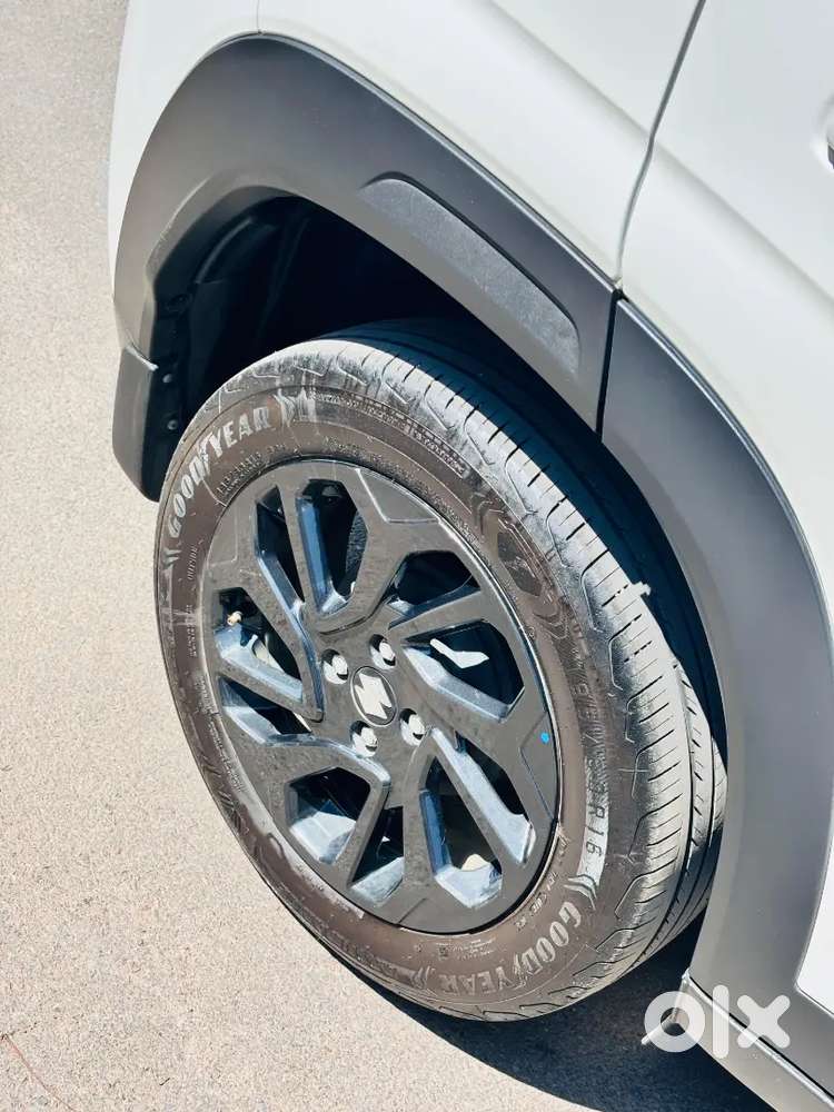 Maruti Suzuki Fronx 2024 Petrol 35379 Km Driven