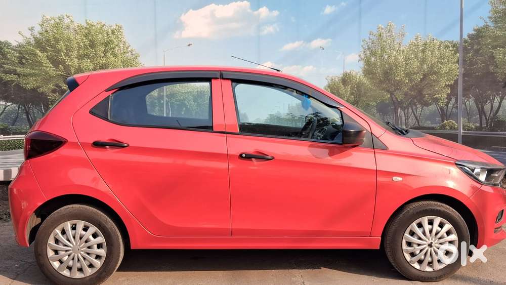 Tata Tiago 1.2 Revotron Xm, 2022, Cng & Hybrids