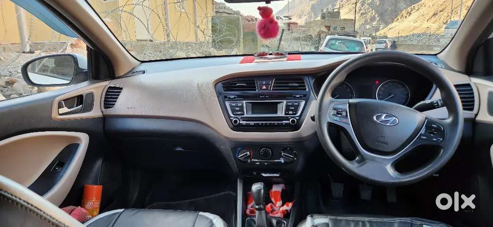 Hyundai Elite I20 2017 Petrol 68000 Km Driven