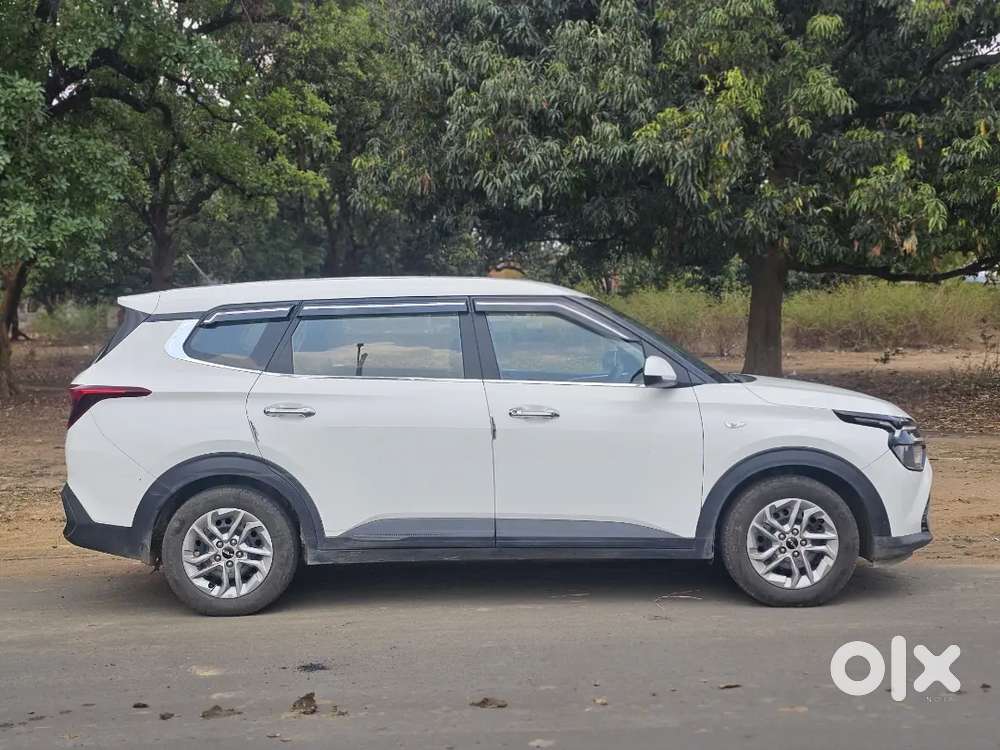 Kia Carens Diesel 2024 Manual