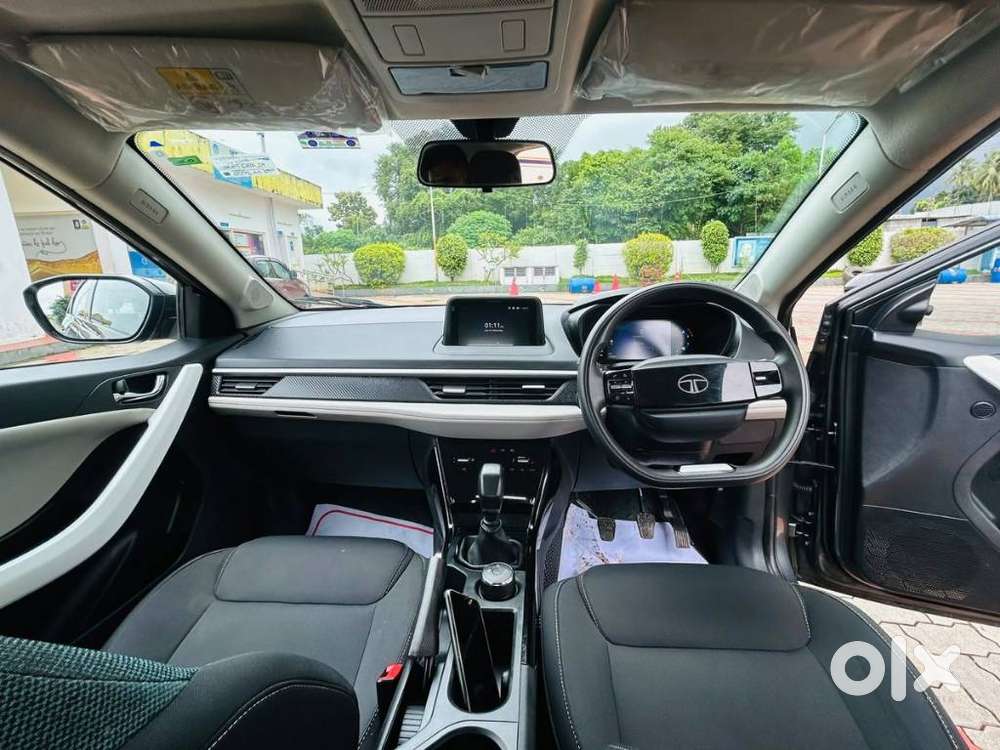 Tata Nexon Creative 1.2 Revotron Petrol 6 Mt, 2024, Petrol