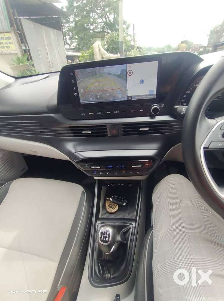 Hyundai I20 Asta (o) 1.2 Mt, 2024, Petrol