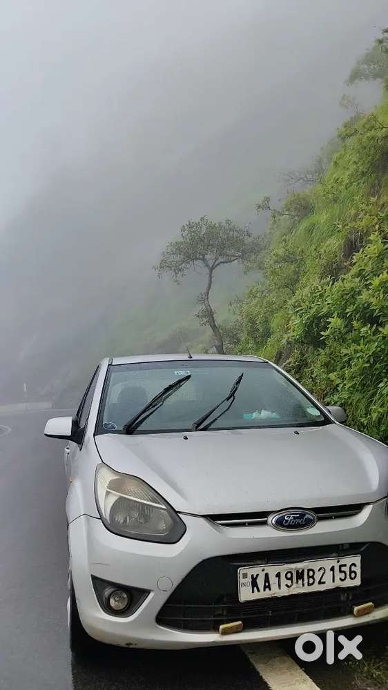 Ford Figo 1.4 Titanium 2011