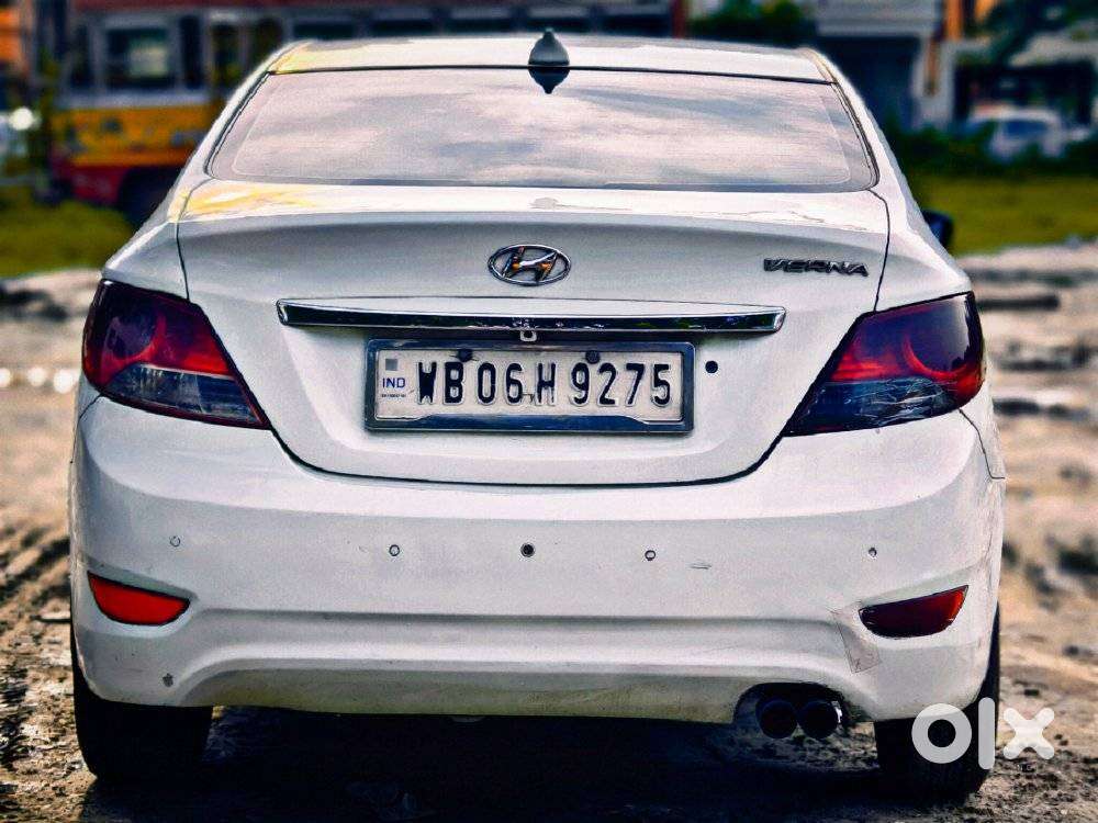Hyundai Verna Crdi 1.6 Sx, 2012