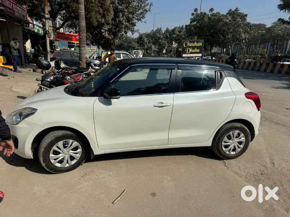 Maruti Suzuki Swift 2022 Petrol 48000 Km Driven