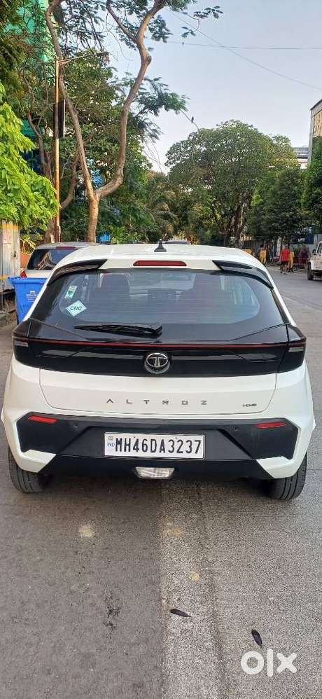 Tata Altroz Creative S, 2025, Cng & Hybrids