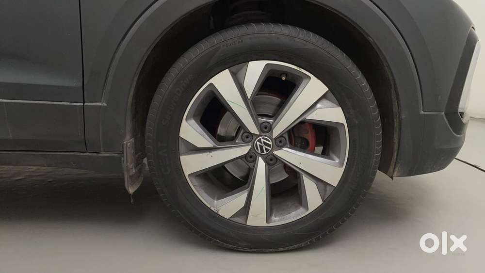 Volkswagen Taigun Topline 1.0 Tsi Mt (electric Seats), 2022, Petrol