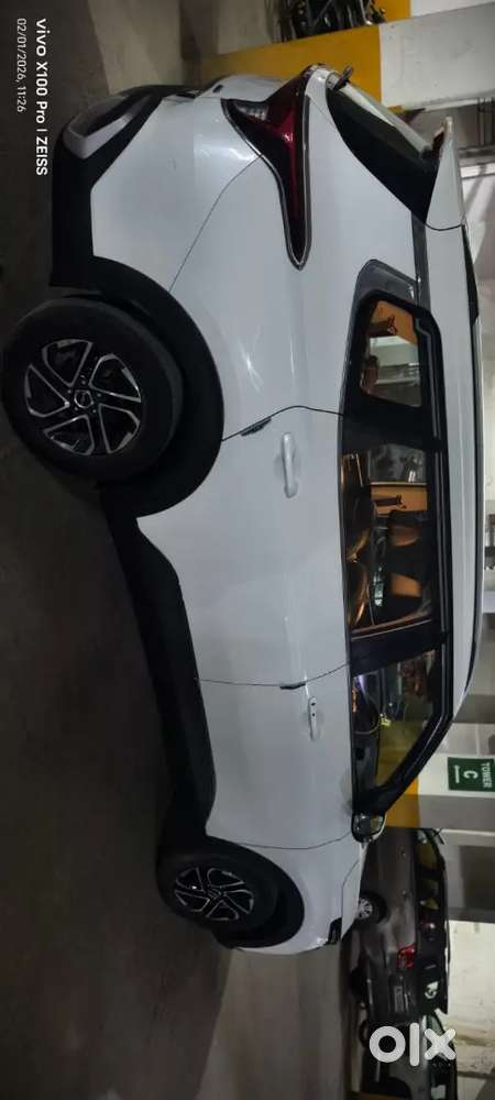 Kia Carens 2022 Petrol Well Maintained