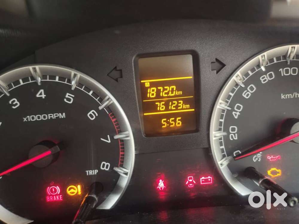 Maruti Suzuki Swift Dzire Vxi(o) Mt, 2017, Petrol