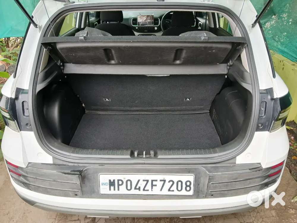 Hyundai Venue 2023 S (o) Petrol Manual, Nil Dep  Insurance, 35%ncb