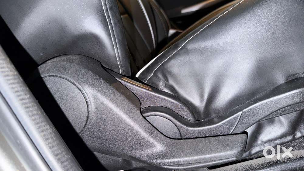 Maruti Suzuki Swift Dzire Zxi + Amt, 2023, Petrol