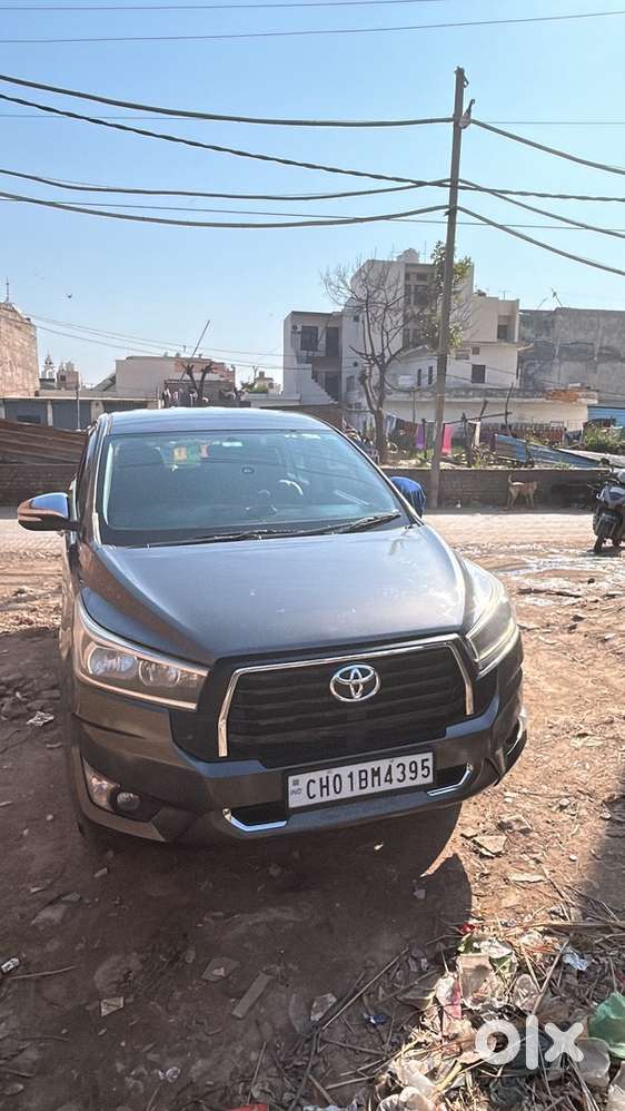 Toyota Innova Crysta 2017 Diesel 190000 Km Driven