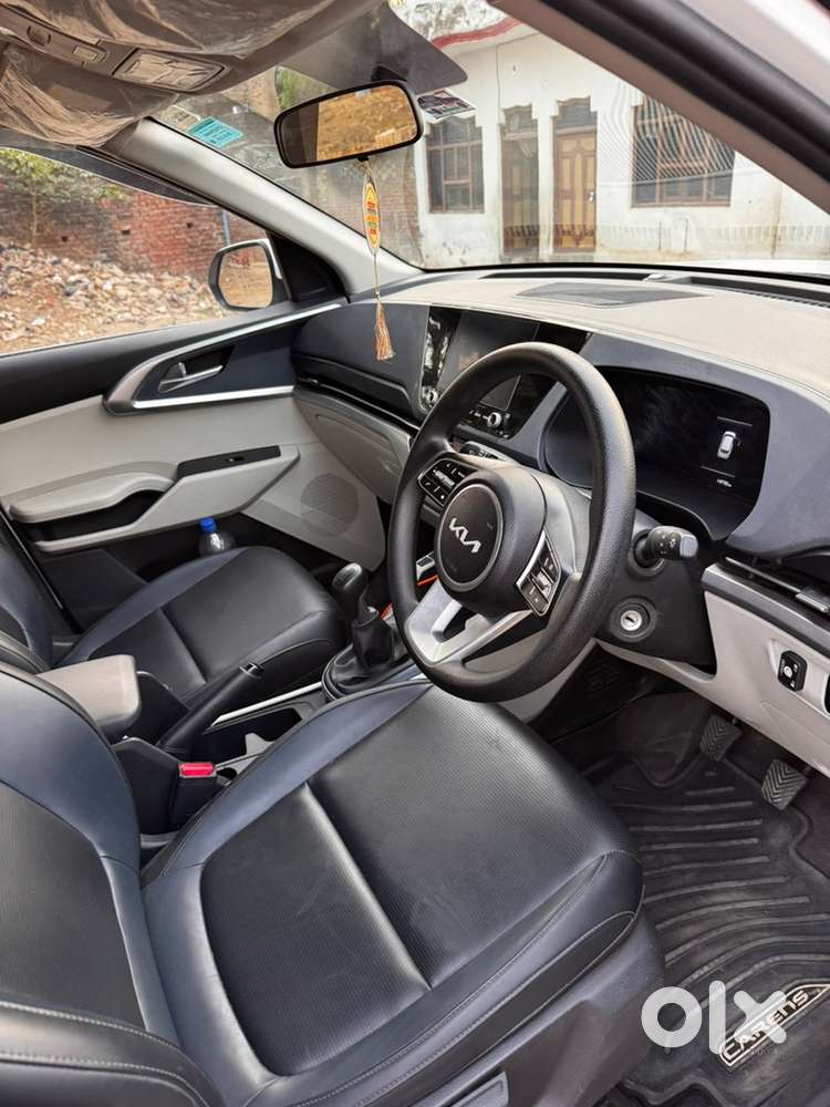 Kia Carens Petrol 2025 Model