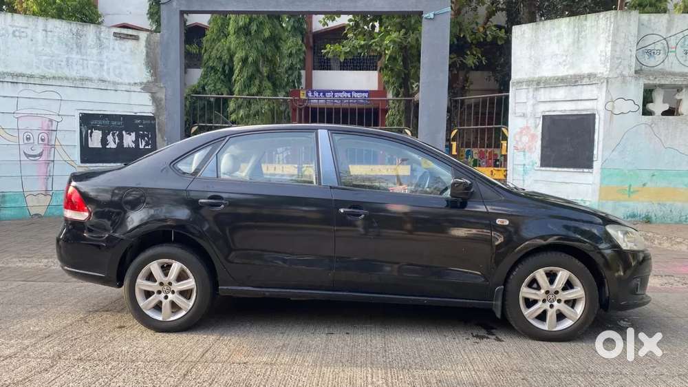 Volkswagen Vento Petrol Highline At, 2011, Petrol